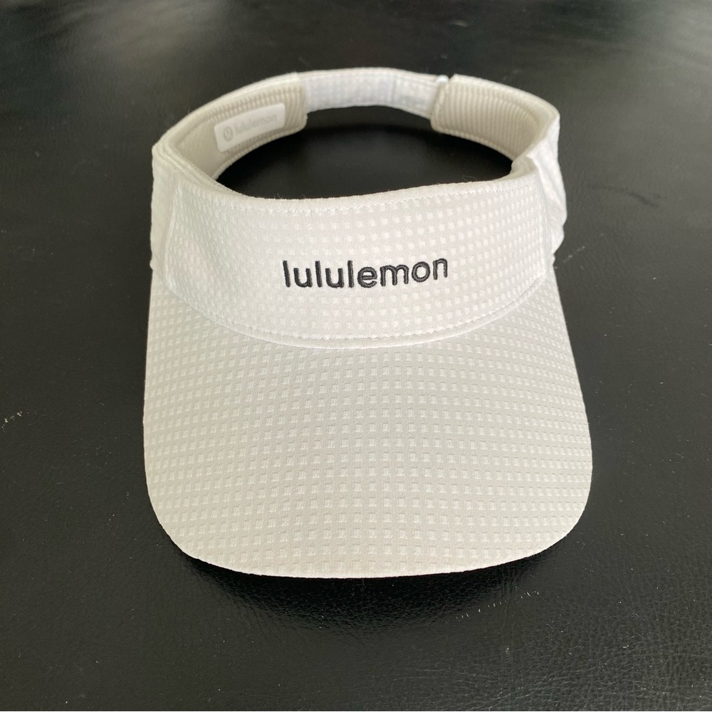 Lululemon Removable Sweatband All-Sport Visor
Wordmark White